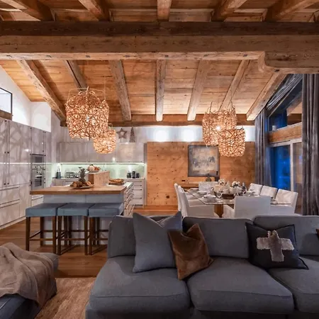 Bagnes Penthouse In The Heart Of Town Lägenhet
